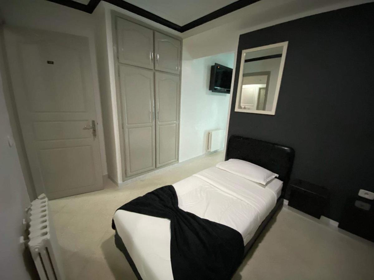 Hotel Le Calife Tunis Zewnętrze zdjęcie
